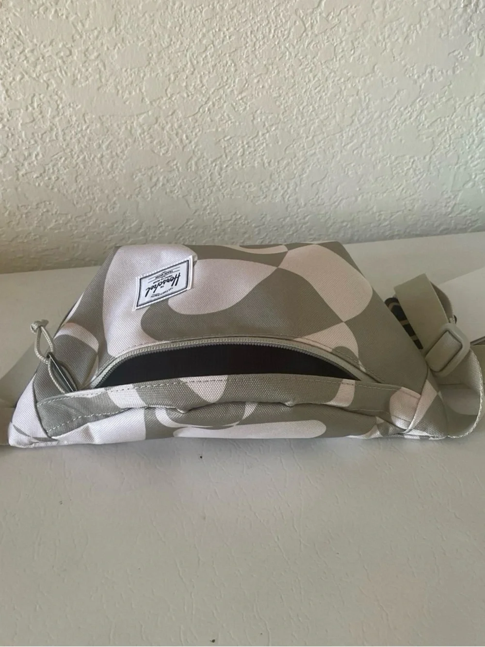 Herschel waist bag